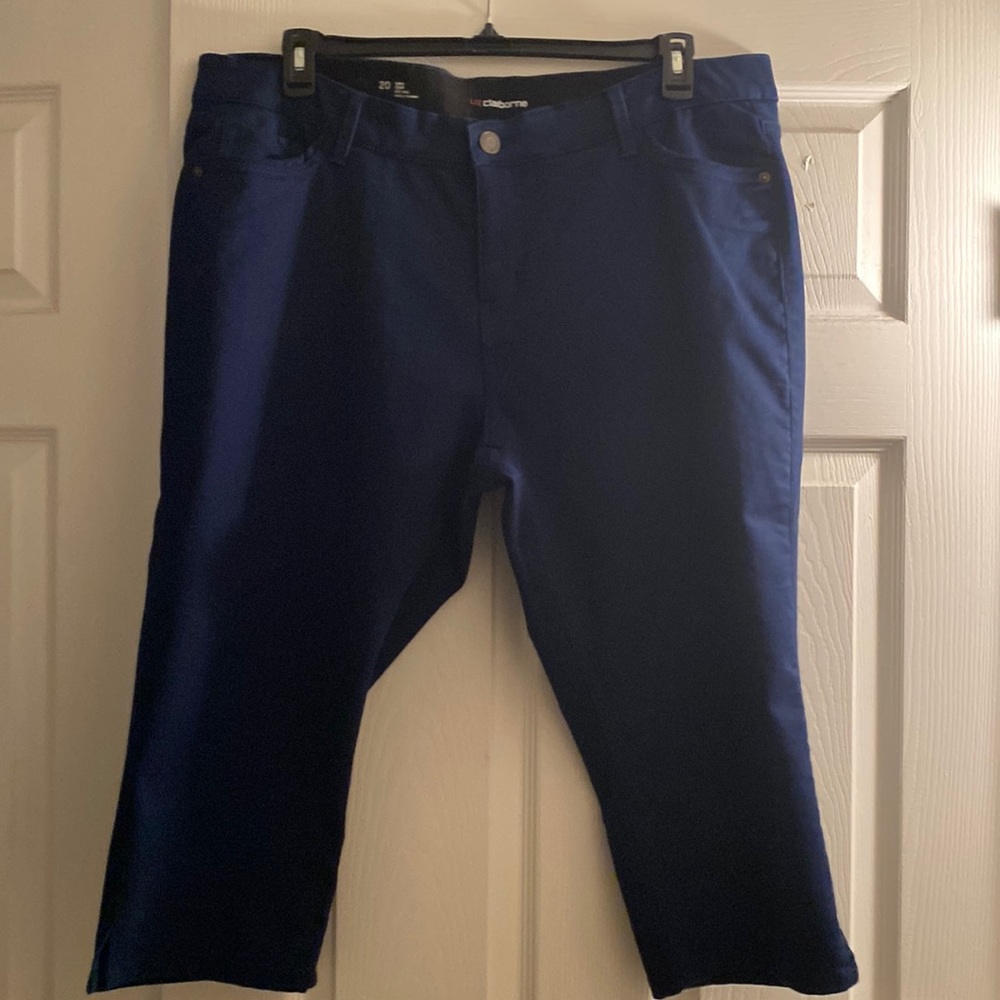 Womens Liz Claiborne Sz 20 Navy Blue           Mid-Rise Capri / Crop Pants .